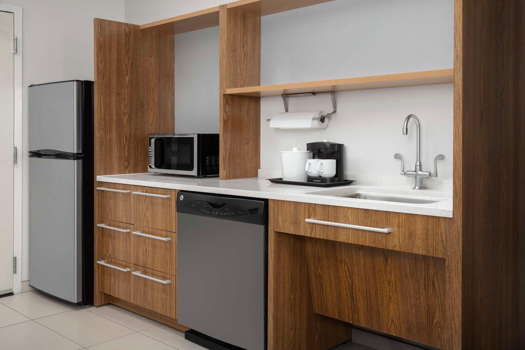 Home2 Suites By Hilton Tallahassee State Capitol Bagian luar foto