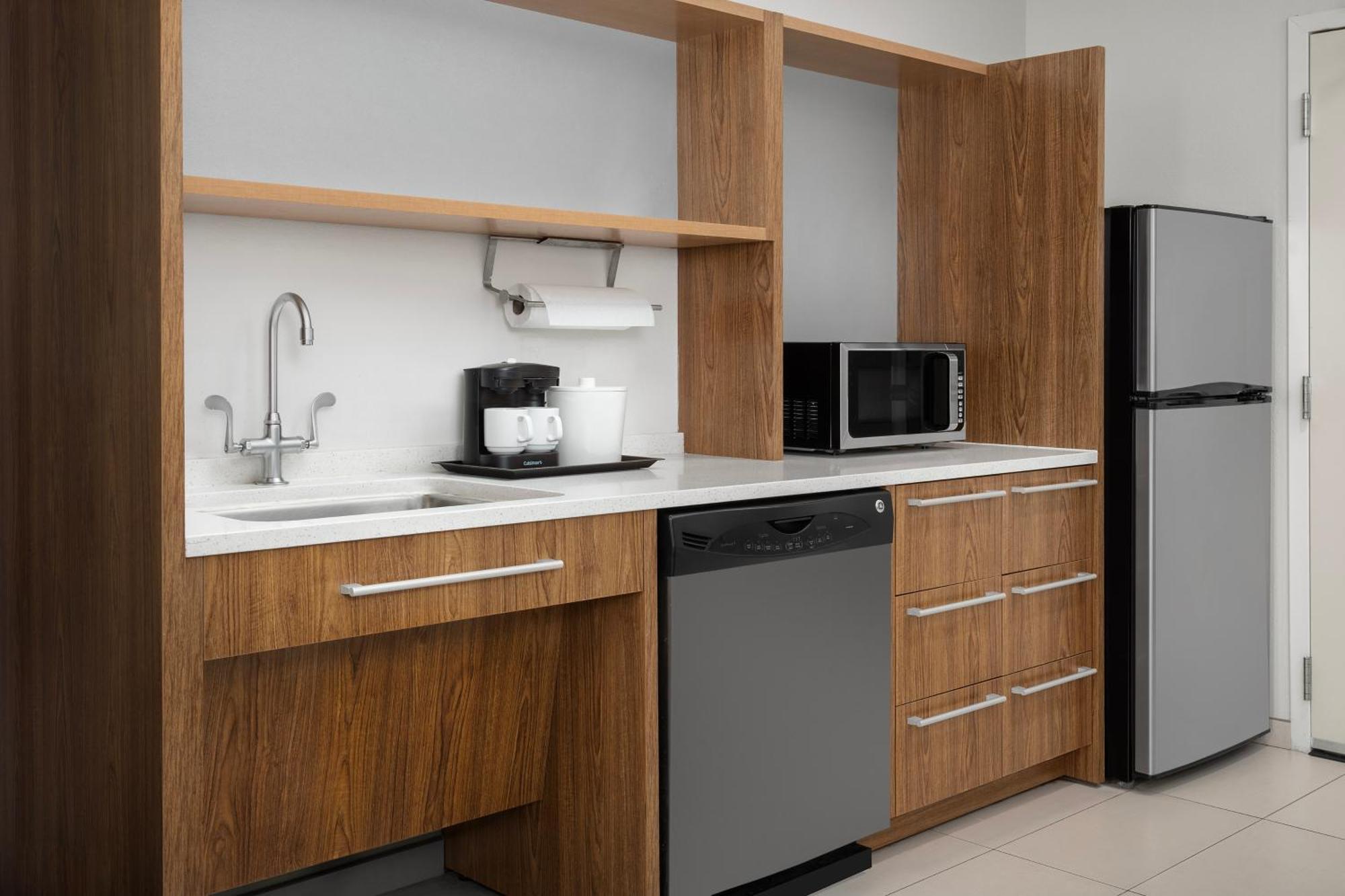 Home2 Suites By Hilton Tallahassee State Capitol Bagian luar foto